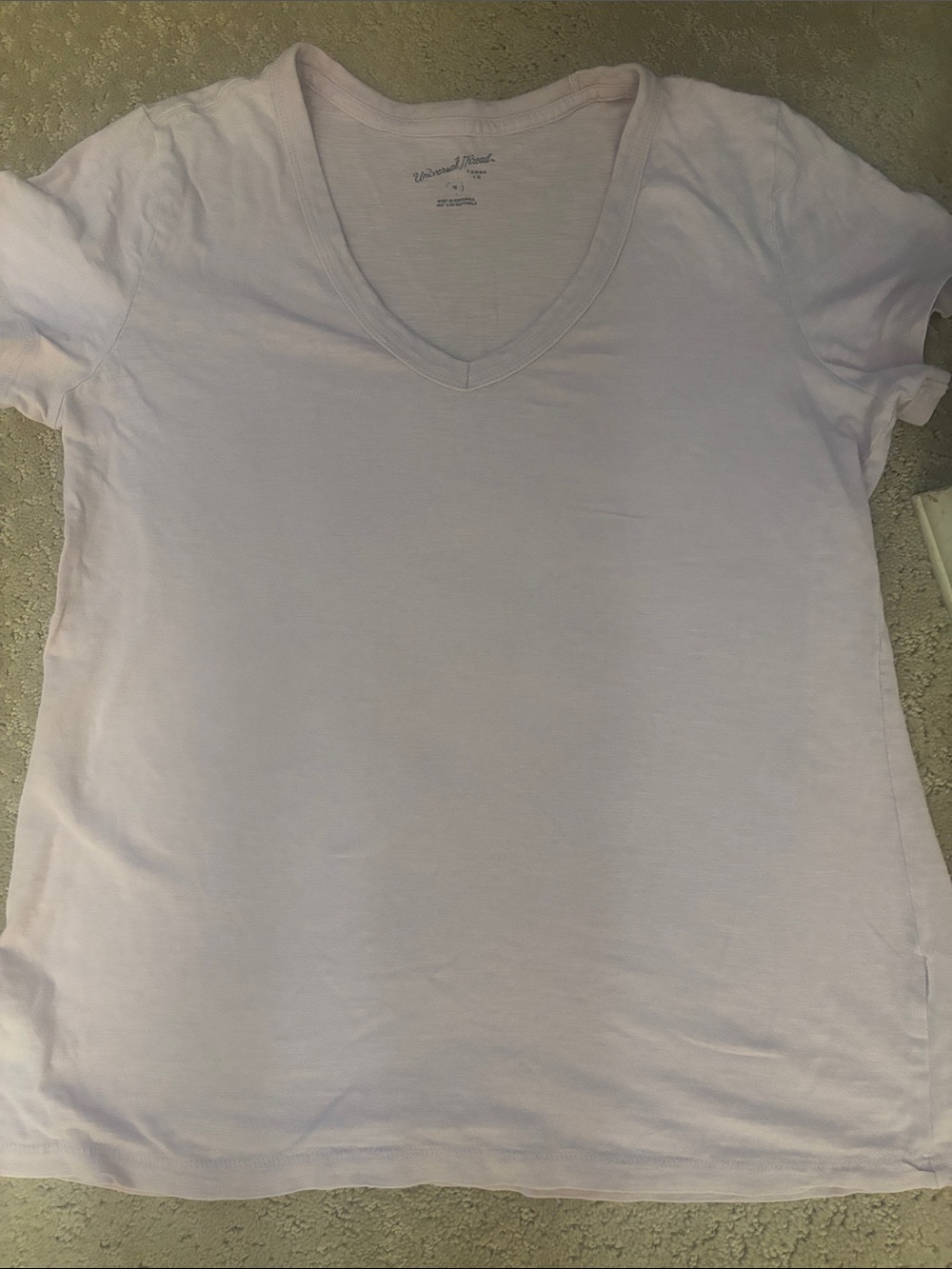 Universal Thread Pale Pink V-Neck Short Sleeve Tee